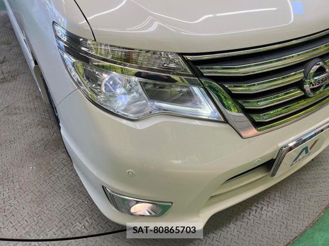 Nissan SERENA 2015-06 7060661-11