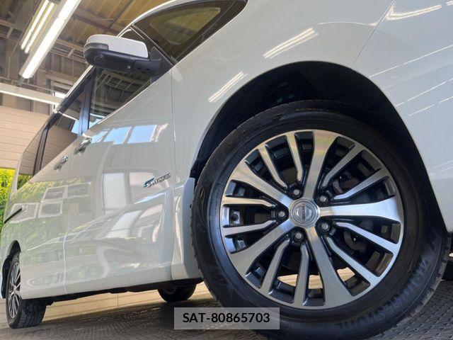 Nissan SERENA 2015-06 7060661-12