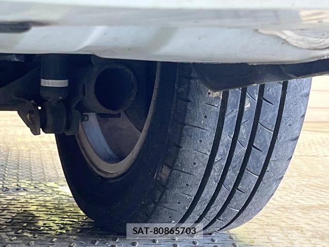 Nissan SERENA 2015-06 7060661-19