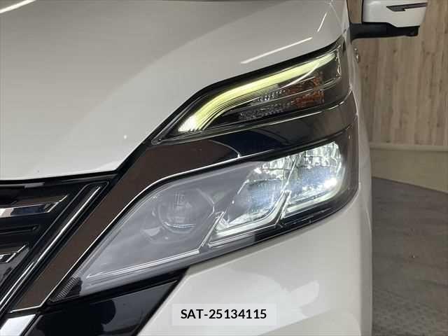 Nissan SERENA 2021-08 7060646-11