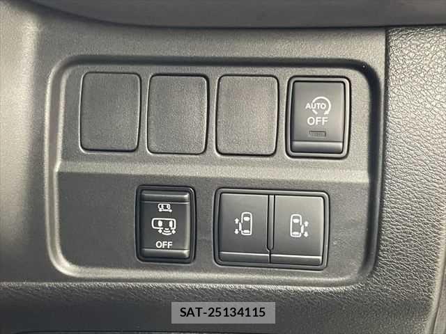 Nissan SERENA 2021-08 7060646-5