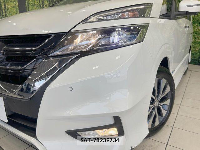Nissan SERENA 2017-09 7224871-12