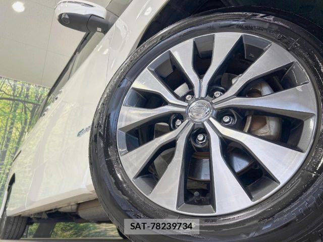 Nissan SERENA 2017-09 7224871-13