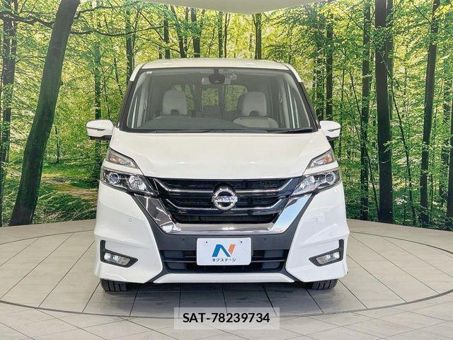 Nissan SERENA 2017-09 7224871-14