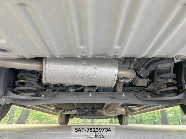 Nissan SERENA 2017-09 7224871-18