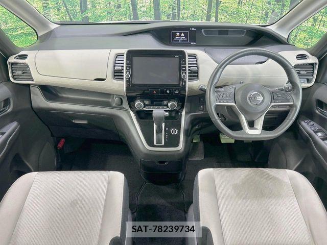 Nissan SERENA 2017-09 7224871-1