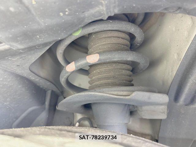 Nissan SERENA 2017-09 7224871-19