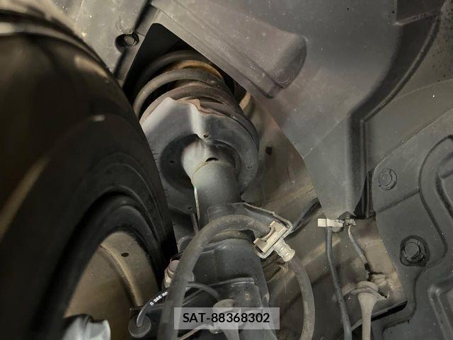 Nissan SERENA 2019-05 7224891-19