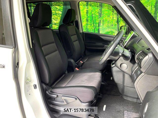 Nissan SERENA 2018-05 7224878-7