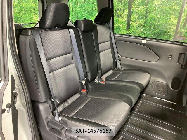 Nissan SERENA 2021-05 7215717-8