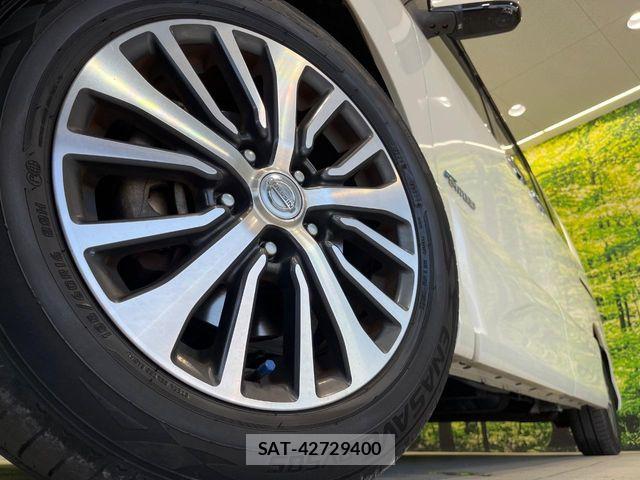 Nissan SERENA 2015-07 7224814-11
