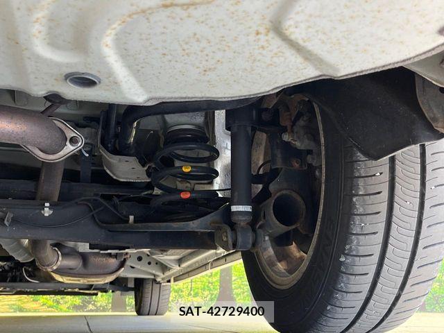 Nissan SERENA 2015-07 7224814-19