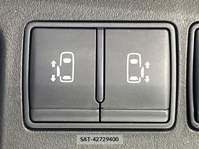 Nissan SERENA 2015-07 7224814-4