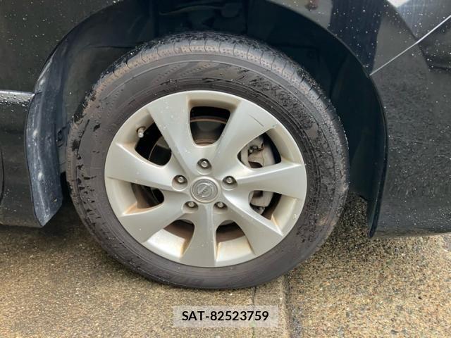 Nissan SERENA 2013-08 7218012-9