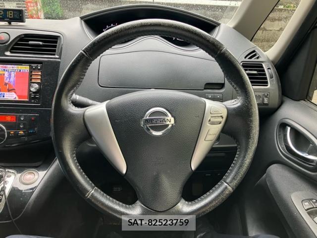 Nissan SERENA 2013-08 7218012-17