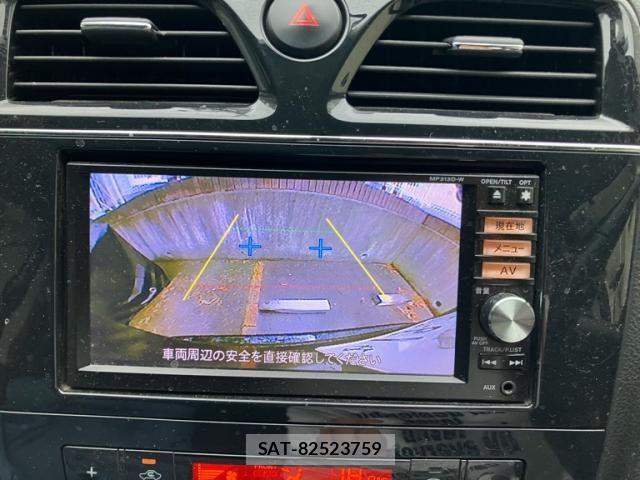 Nissan SERENA 2013-08 7218012-21