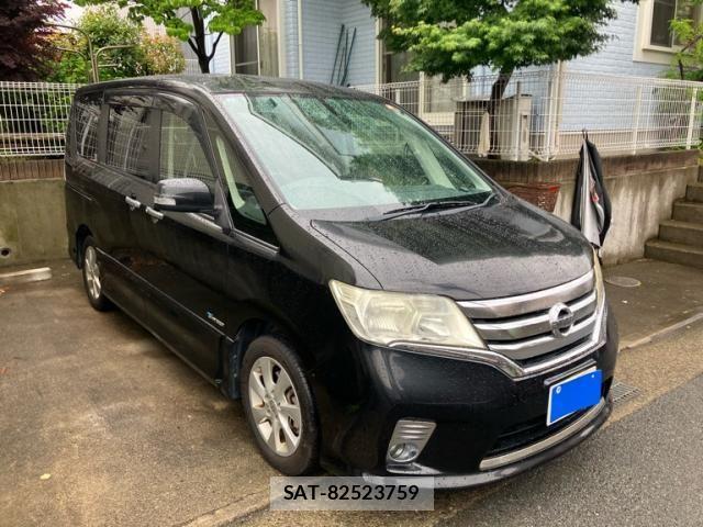Nissan SERENA 2013-08 7218012-2