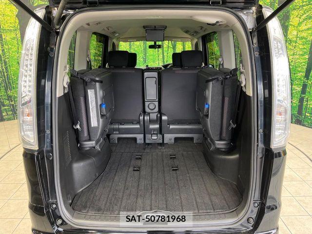 Nissan SERENA 2013-07 7224794-10