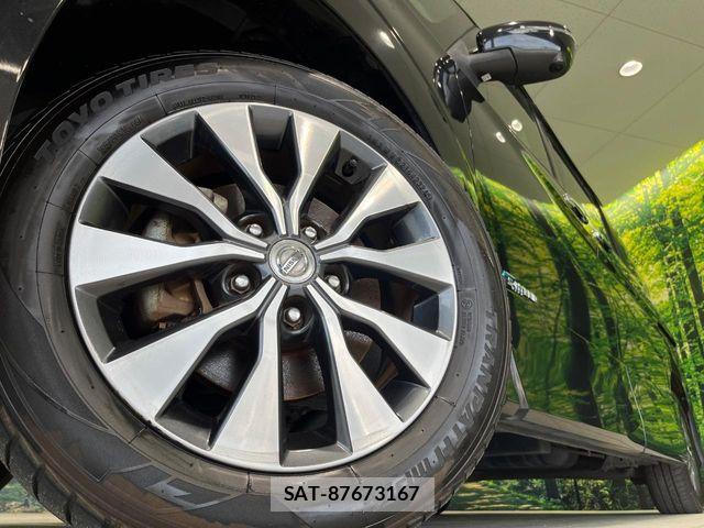 Nissan SERENA 2017-01 7224848-13