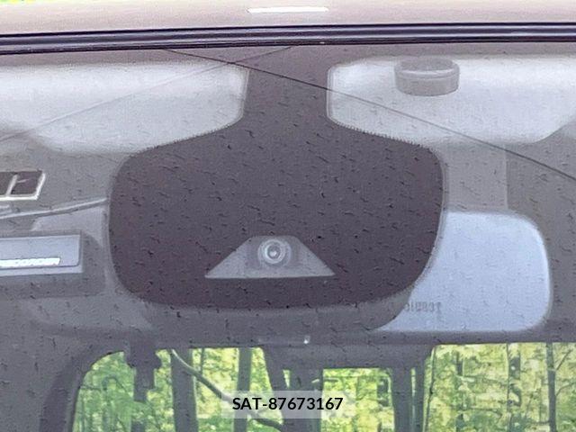 Nissan SERENA 2017-01 7224848-3