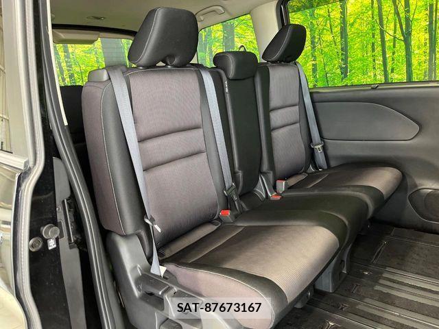 Nissan SERENA 2017-01 7224848-8