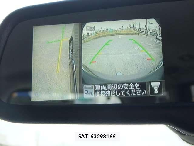 Nissan SERENA 2015-09 7224824-16