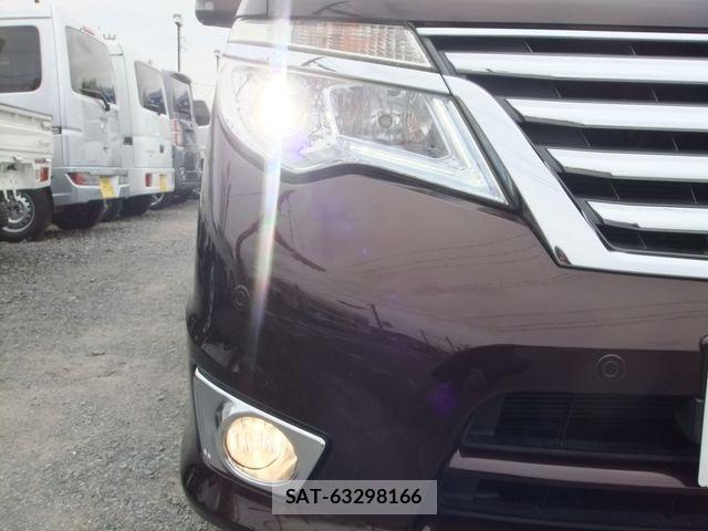 Nissan SERENA 2015-09 7224824-20