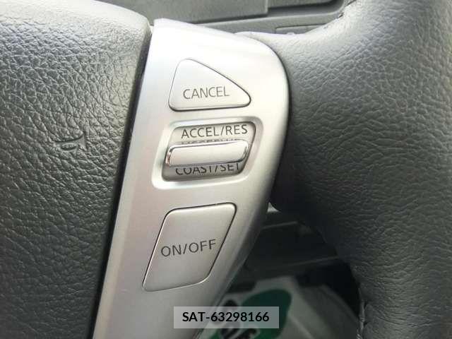 Nissan SERENA 2015-09 7224824-3