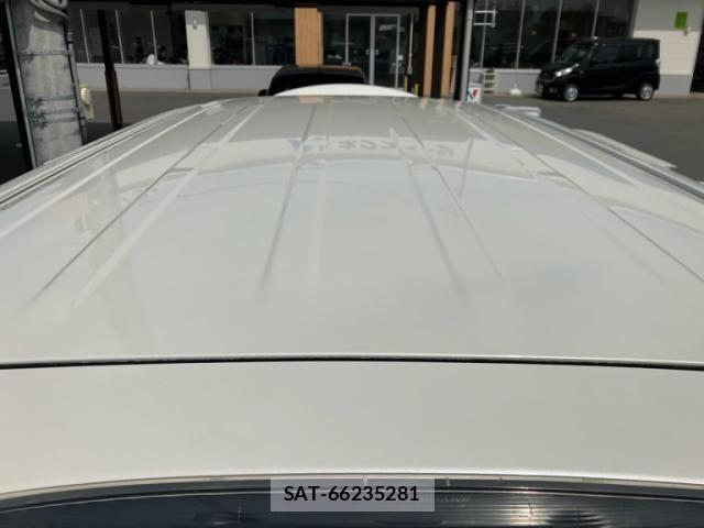 Nissan SERENA 2015-09 7224829-12