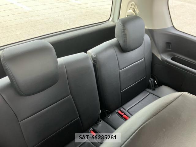 Nissan SERENA 2015-09 7224829-23