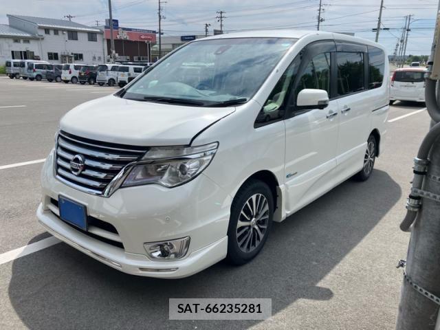 Nissan SERENA 2015-09 7224829-1