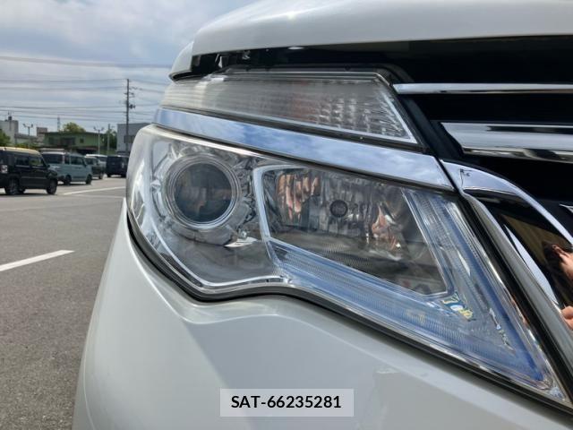 Nissan SERENA 2015-09 7224829-3