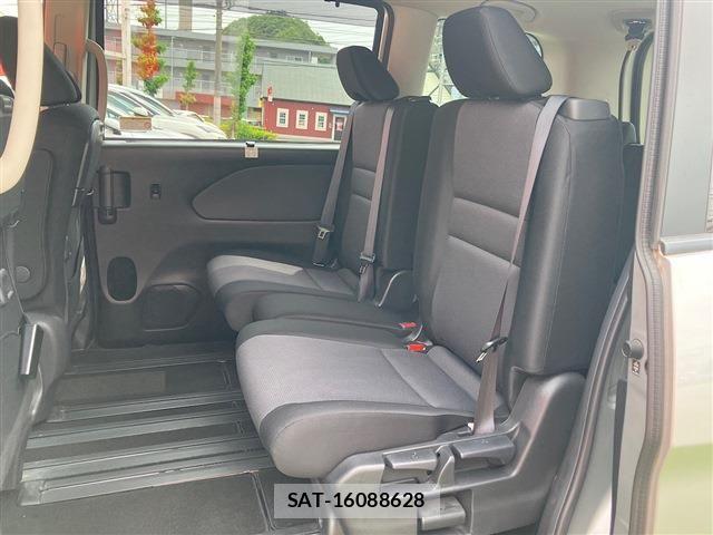 Nissan SERENA 2021-04 7224912-15