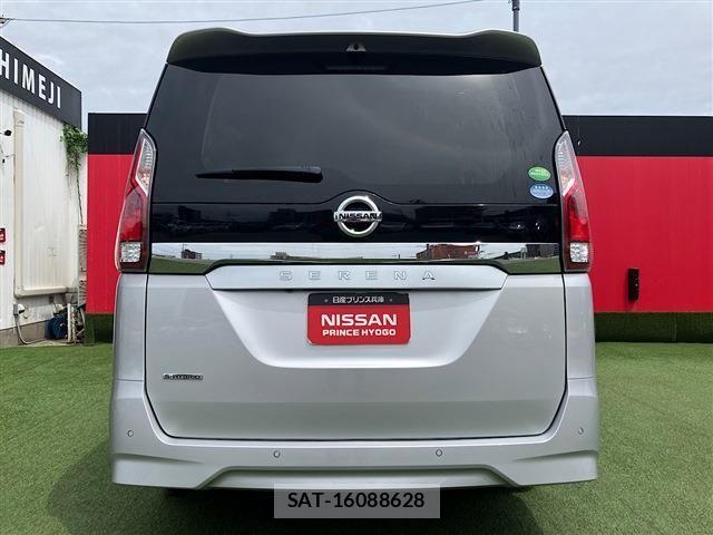 Nissan SERENA 2021-04 7224912-6