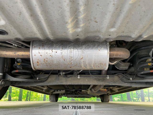 Nissan SERENA 2015-08 7224821-19