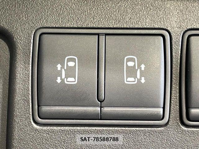 Nissan SERENA 2015-08 7224821-2