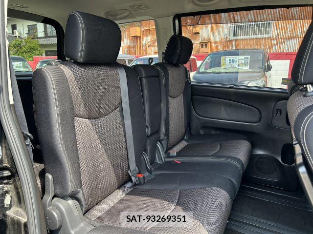 Nissan SERENA 2016-06 7224839-11