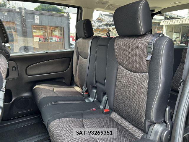 Nissan SERENA 2016-06 7224839-12