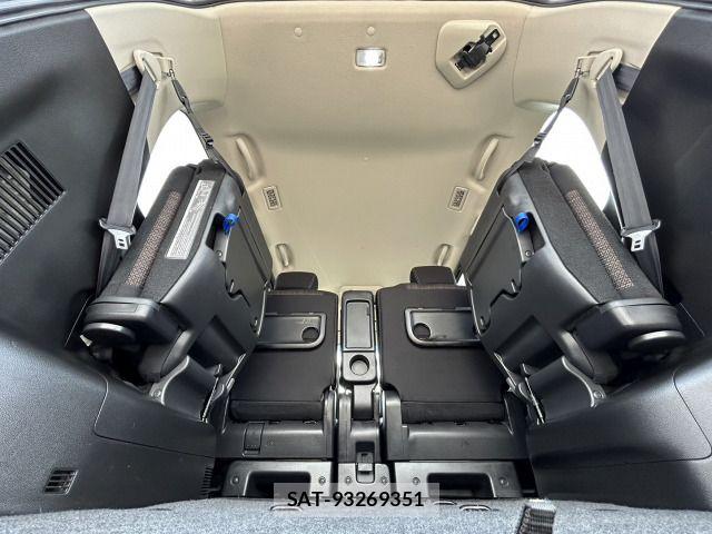 Nissan SERENA 2016-06 7224839-14
