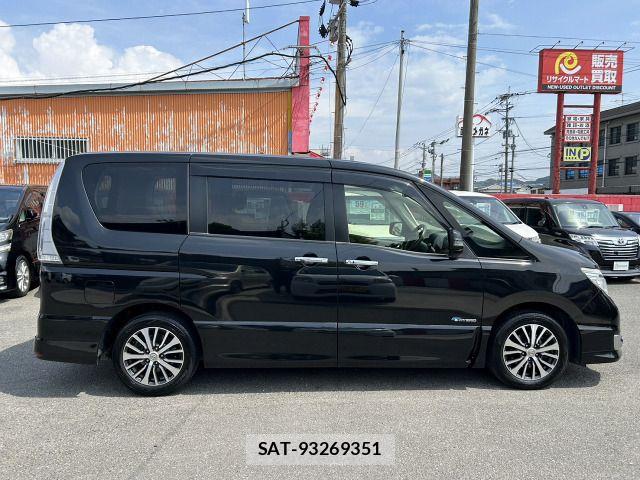 Nissan SERENA 2016-06 7224839-5