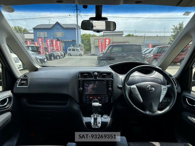 Nissan SERENA 2016-06 7224839-8
