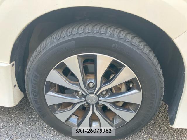 Nissan SERENA 2018-01 7224876-4