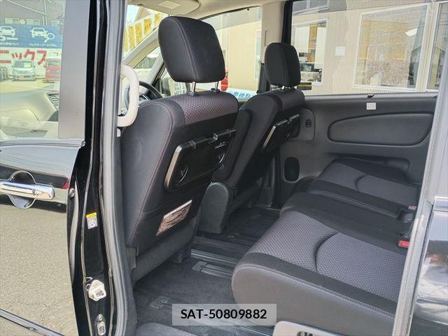 Nissan SERENA 2013-07 7224795-9