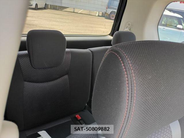 Nissan SERENA 2013-07 7224795-14