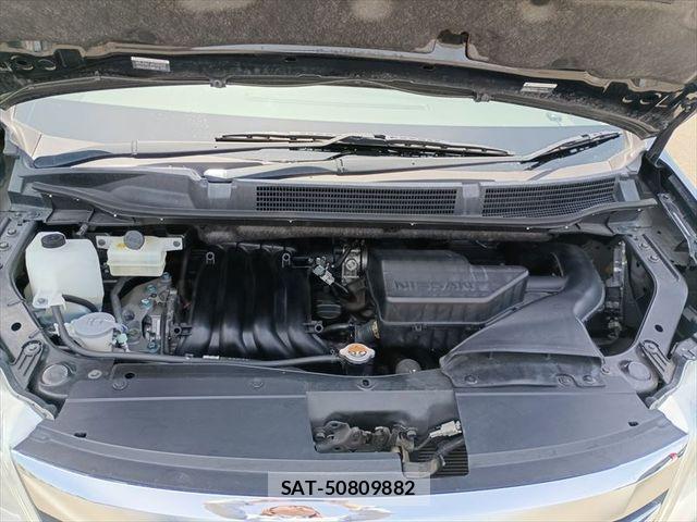Nissan SERENA 2013-07 7224795-28