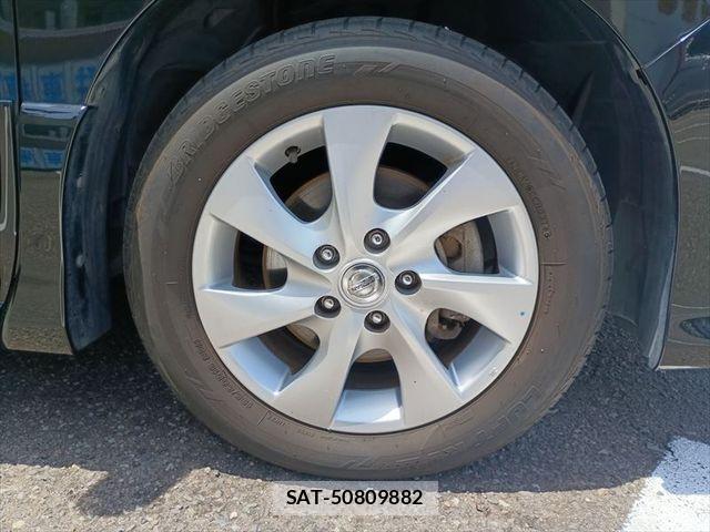 Nissan SERENA 2013-07 7224795-5