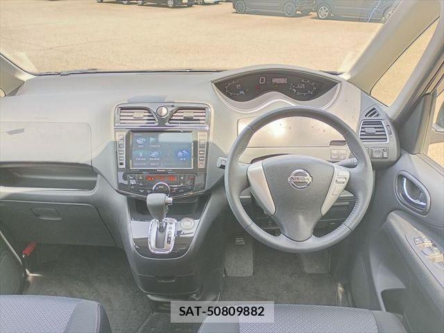 Nissan SERENA 2013-07 7224795-6