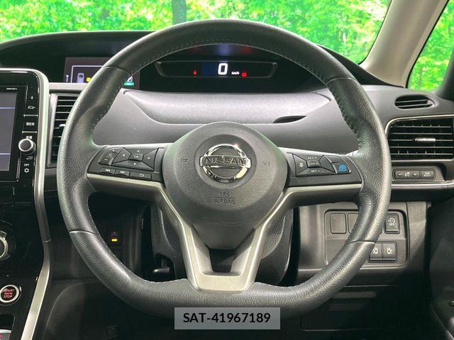 Nissan SERENA 2017-03 7224851-12