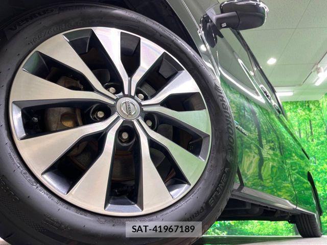 Nissan SERENA 2017-03 7224851-14