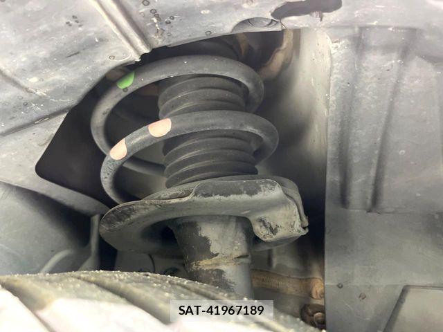 Nissan SERENA 2017-03 7224851-19
